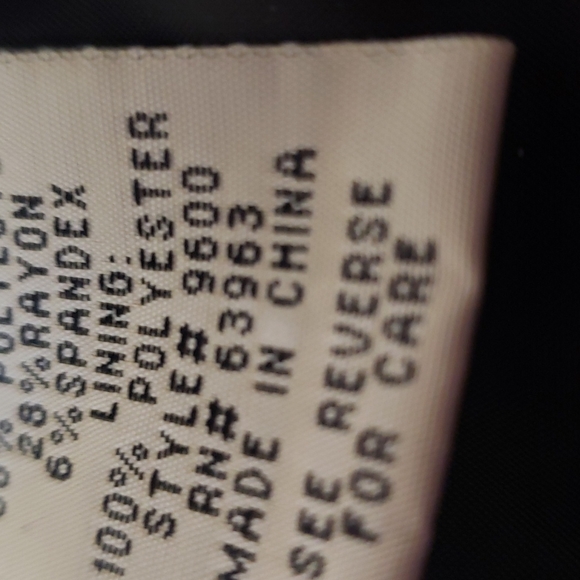 Black A Lined Dress - Picture 7 of 7